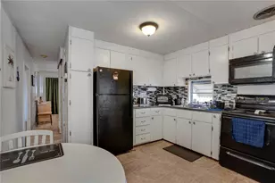 1110 49th Ave Dr W, Bradenton, FL 34207 - Photo 5