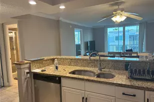 2755 Coconut Bay Ln, Sarasota, FL 34237 - Photo 15