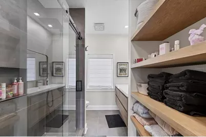 7142 Hawks Harbor Circle, Bradenton, FL 34207 - Photo 37