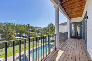 7142 Hawks Harbor Cir, Bradenton, FL 34207 - Photo 3