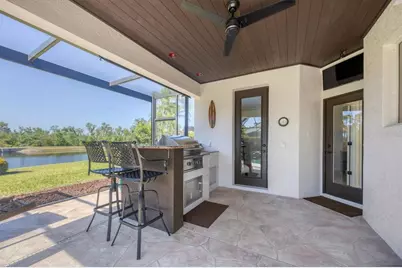 7034 Honeysuckle Trail, Lakewood Ranch, FL 34202 - Photo 47