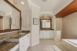 7034 Honeysuckle Trail, Lakewood Ranch, FL 34202 - Photo 33