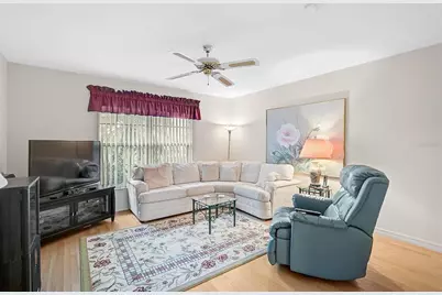 4360 Presidential Avenue Circle E, Bradenton, FL 34203 - Photo 13