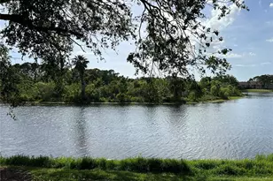 8370 Wingate Dr, Sarasota, FL 34238 - Photo 7