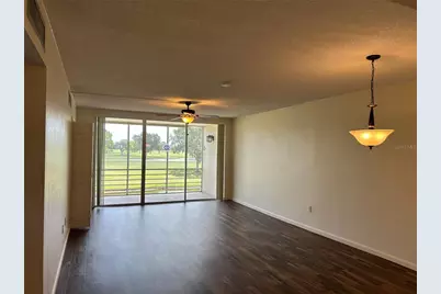 7461 W Country Club Drive N #208, Sarasota, FL 34243 - Photo 9