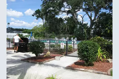 7461 W Country Club Drive N #208, Sarasota, FL 34243 - Photo 27