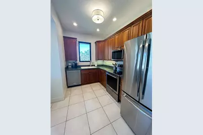 7303A Midnight Pass Road, Sarasota, FL 34242 - Photo 7