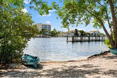 5019 Commonwealth Drive, Sarasota, FL 34242 - Photo 21