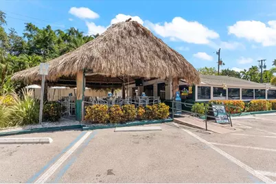 5019 Commonwealth Drive, Sarasota, FL 34242 - Photo 35