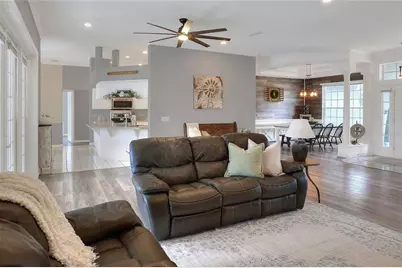 5810 Lake Victoria Drive, Lakeland, FL 33813 - Photo 11