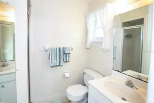 2614 67th St W, Bradenton, FL 34209 - Photo 9