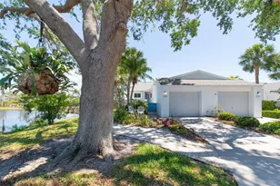 801 Waterside Ln, Bradenton, FL 34209 - Photo 43