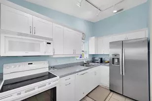 801 Waterside Ln, Bradenton, FL 34209 - Photo 7