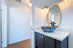 763 Siesta Dr, Sarasota, FL 34242 - Photo 63