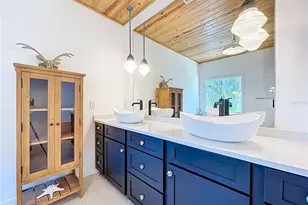 763 Siesta Dr, Sarasota, FL 34242 - Photo 53