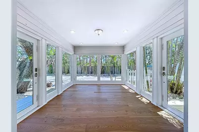 763 Siesta Drive, Sarasota, FL 34242 - Photo 33