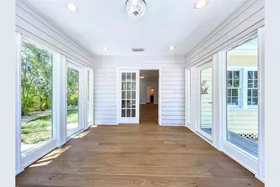 763 Siesta Drive, Sarasota, FL 34242 - Photo 37