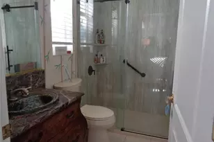 1354 Tearose Pl, Sarasota, FL 34239 - Photo 21