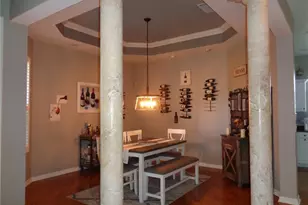 1354 Tearose Pl, Sarasota, FL 34239 - Photo 7