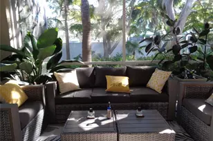 1354 Tearose Pl, Sarasota, FL 34239 - Photo 23