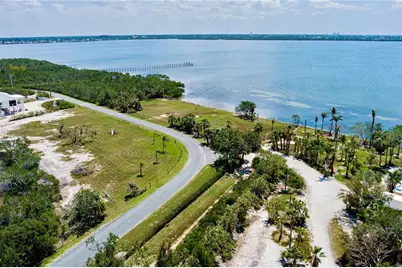 285 Horseshoe Loop Road, Terra Ceia, FL 34250 - Photo 11