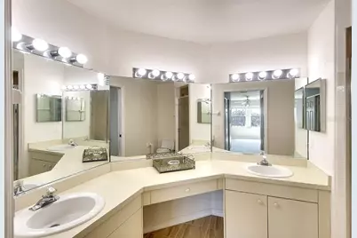 2608 Waterford Way #B, Palmetto, FL 34221 - Photo 15