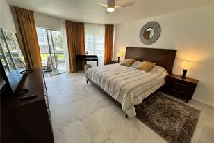 1300 N Portofino Dr, Sarasota, FL 34242 - Photo 17