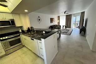 1300 N Portofino Dr, Sarasota, FL 34242 - Photo 7