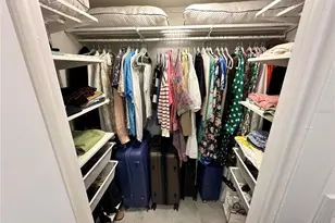 1300 N Portofino Dr, Sarasota, FL 34242 - Photo 21