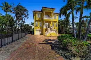 416 Casey Key Rd, Nokomis, FL 34275 - Photo 11