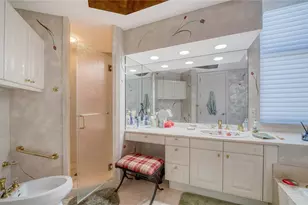 1241 Gulf of Mexico Dr, Longboat Key, FL 34228 - Photo 29