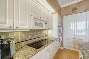 1241 Gulf of Mexico Dr, Longboat Key, FL 34228 - Photo 19