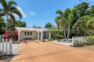 7860 Holiday Dr, Sarasota, FL 34231 - Photo 1