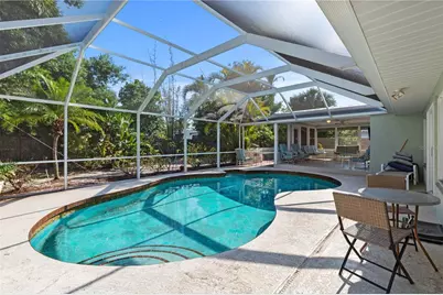 7860 Holiday Drive, Sarasota, FL 34231 - Photo 21