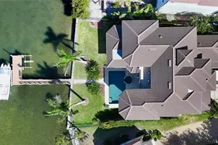 7342 Captain Kidd Ave, Sarasota, FL 34231 - Photo 7