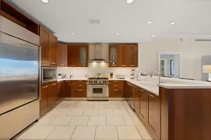 915 Seaside Dr, Sarasota, FL 34242 - Photo 5