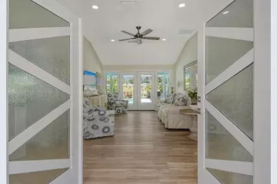 4852 Featherbed Lane, Sarasota, FL 34242 - Photo 9