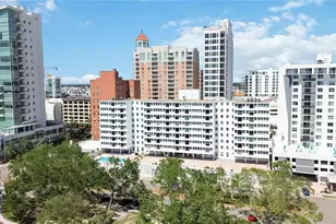 33 S Gulfstream Ave, Sarasota, FL 34236 - Photo 23