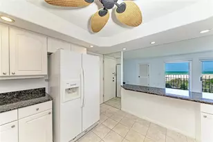 101 Benjamin Franklin Dr, Sarasota, FL 34236 - Photo 25