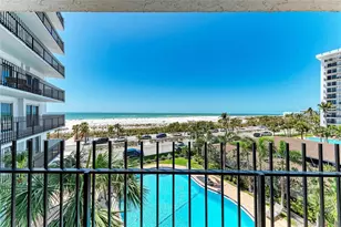 101 Benjamin Franklin Dr, Sarasota, FL 34236 - Photo 7