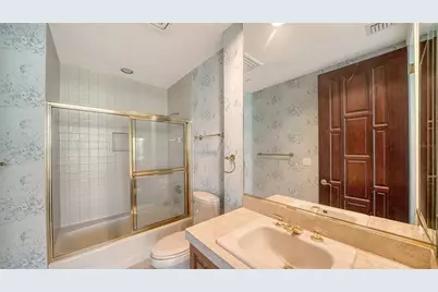 675 Longboat Club Road #23A, Longboat Key, FL 34228 - Photo 47