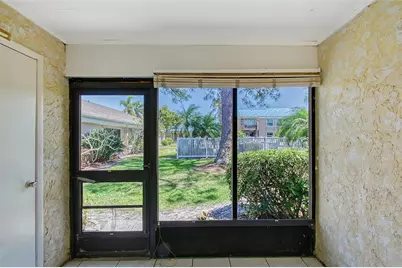 6240 7th Avenue W #6240, Bradenton, FL 34209 - Photo 5