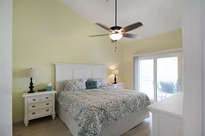 1206 Siesta Bayside Drive #1206B, Sarasota, FL 34242 - Photo 27