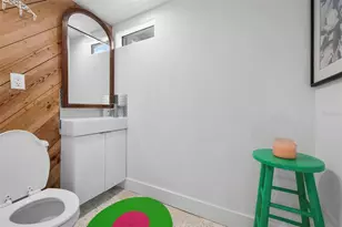 528 45th St, Sarasota, FL 34234 - Photo 23