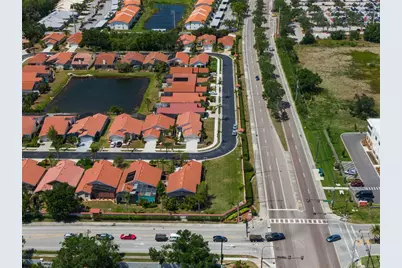 4344 Marcott Circle, Sarasota, FL 34233 - Photo 9