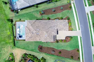 17114 Verona Pl, Lakewood Ranch, FL 34202 - Photo 7