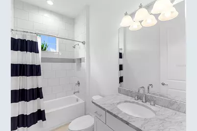 17114 Verona Place, Lakewood Ranch, FL 34202 - Photo 33