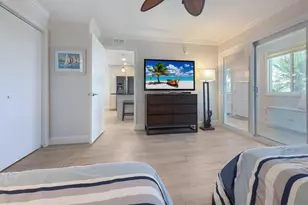 6400 Flotilla Dr, Holmes Beach, FL 34217 - Photo 23