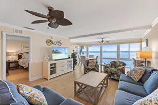 6400 Flotilla Dr, Holmes Beach, FL 34217 - Photo 11