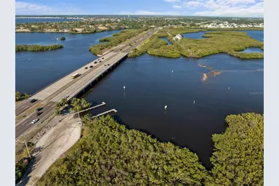 611 29th Street E, Bradenton, FL 34208 - Photo 27